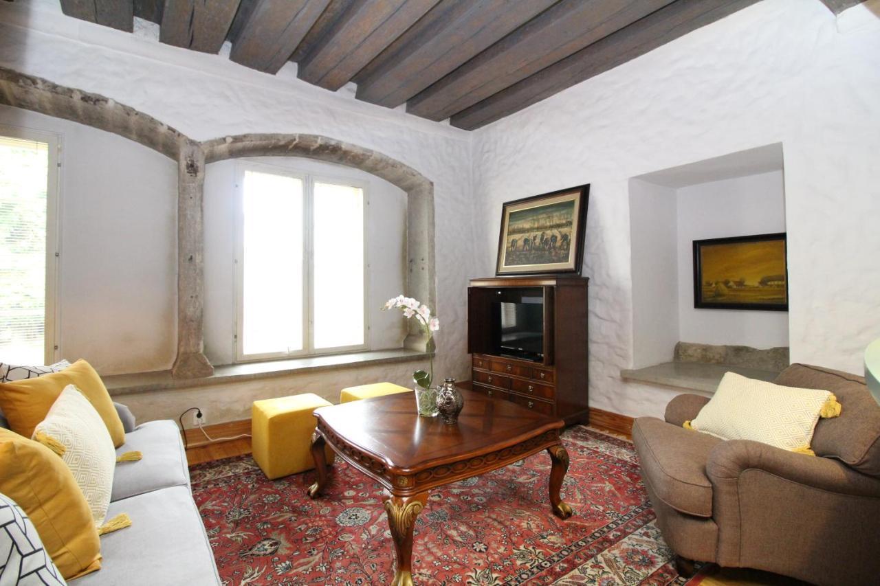 Old Town 3 Bedroom